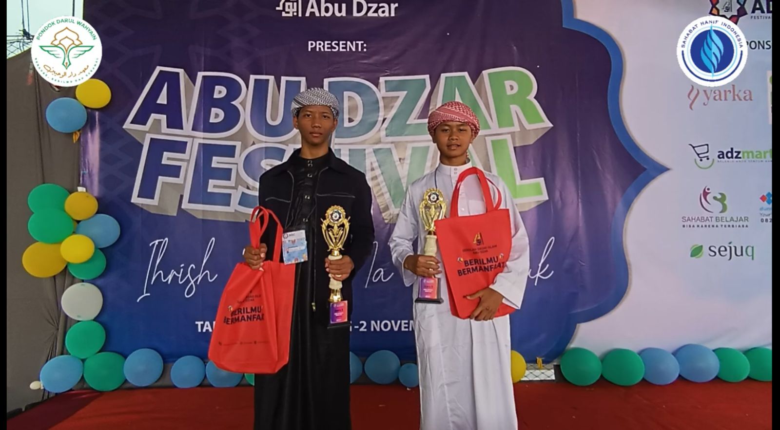 Santri Pondok Darul Wahyain Menjuarai Lomba Pidato Bahasa Arab Tingkat SMP